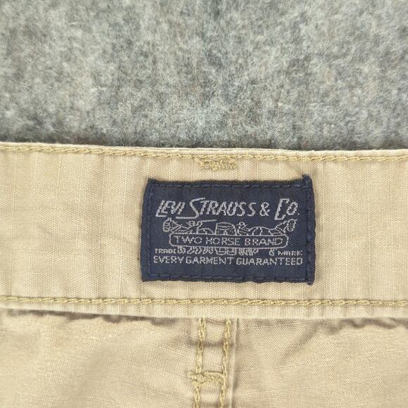 Levis Cargo Shorts Mens 40 Relaxed Fit Ripstop Outdoor Utility Pockets Summer - Picture 4 of 11